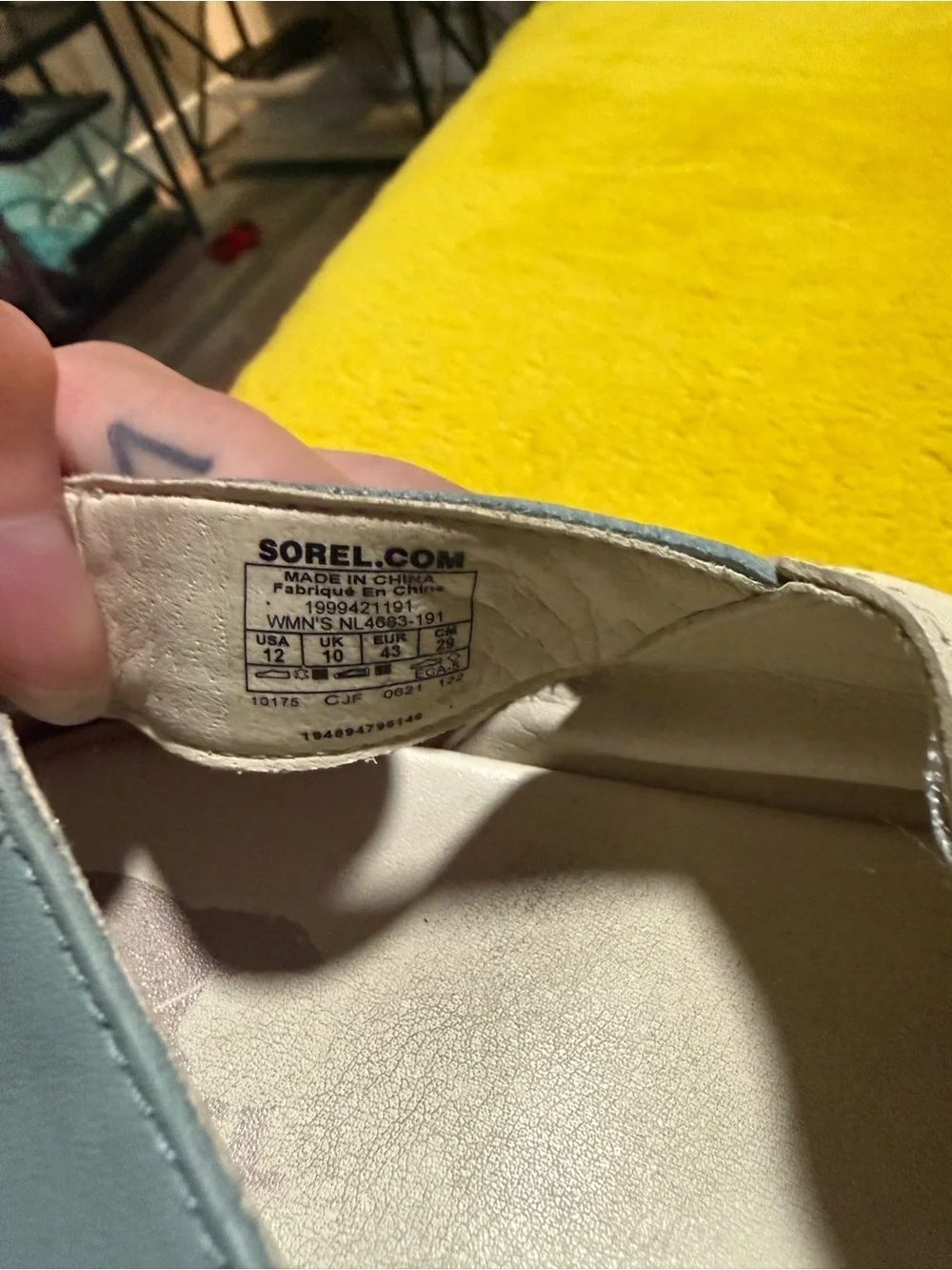 Sorel cream leather